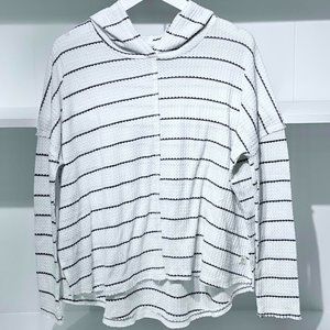 Billabong Knitted Hoodie | Women's Medium | White/Black Stripes